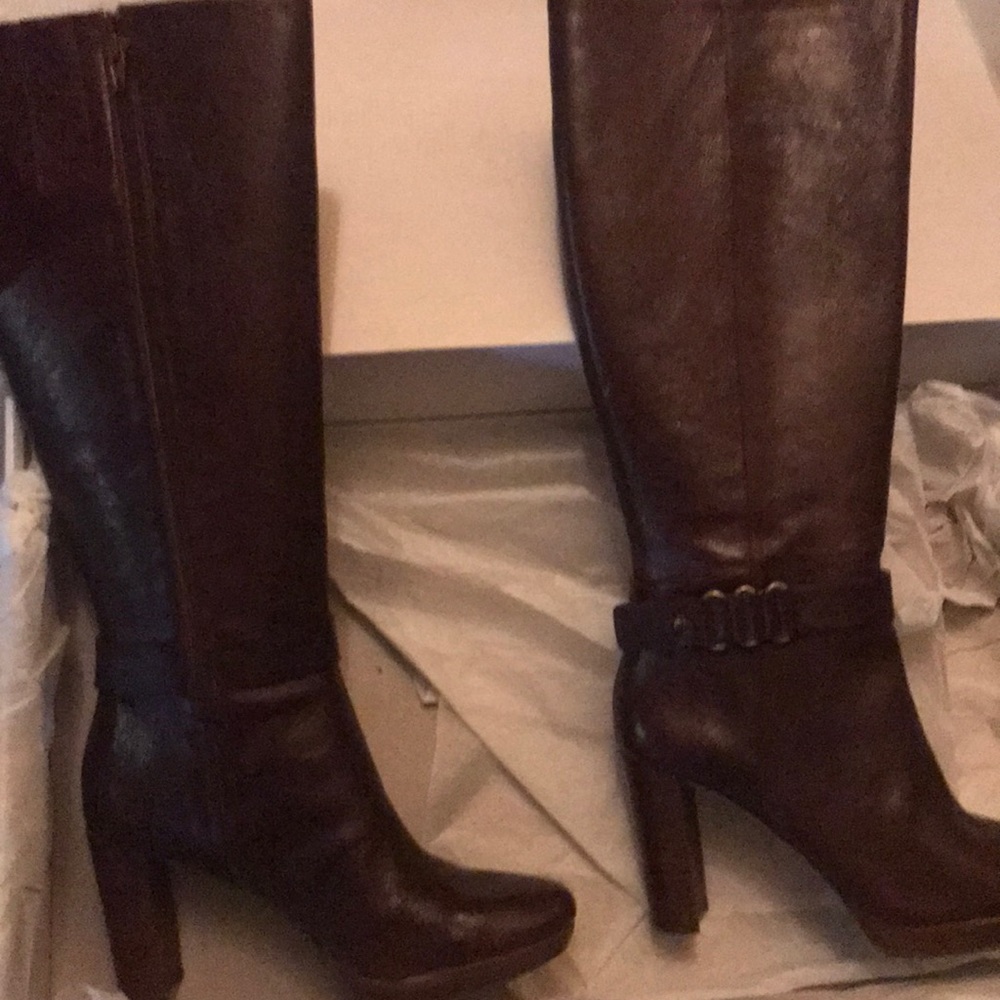 Ninewest brand new brown leather boots